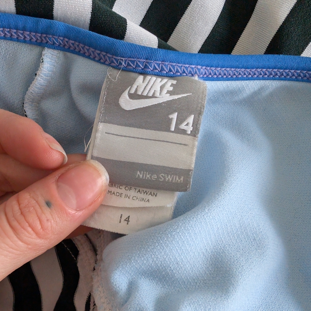 Nike Youth 14 Black White Stripe Swim‎ Tankini Top - Picture 3 of 4